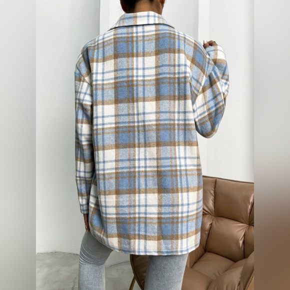 Plaid Flap Pocket Drop Shoulder Overcoat - Picture 2 of 7
